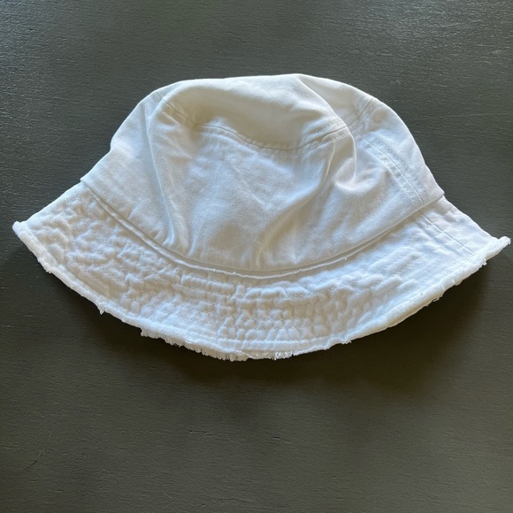 Bride Bucket Hat - Picture 4 of 8